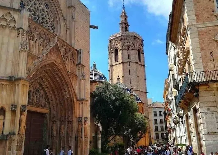 Cosy, Proche De La Gare, Centre *